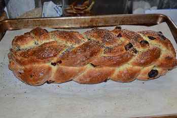 challah bread