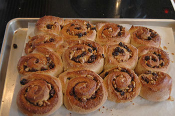 cinnamon buns bread maker